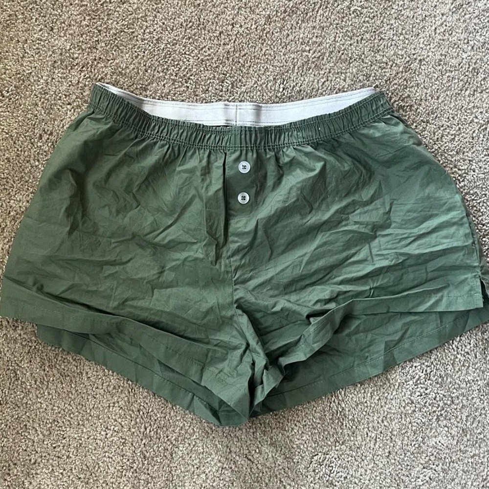 Green Button-Front Lounge Shorts